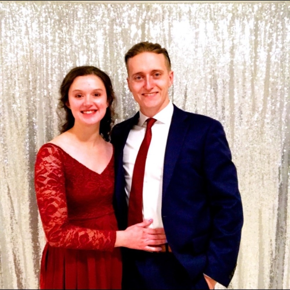 Meet your Posher, Simon